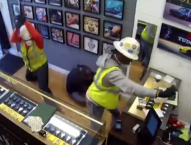 Ληστές για ... γέλια και για κλάματα! Πήγαν να κλέψουν αλλά έφυγαν τρέχοντας (βίντεο)